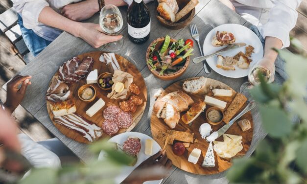 Serving Up Fresh Flavours – DISCOVER SPIER’S THREE NEW TASTING PLATTERS